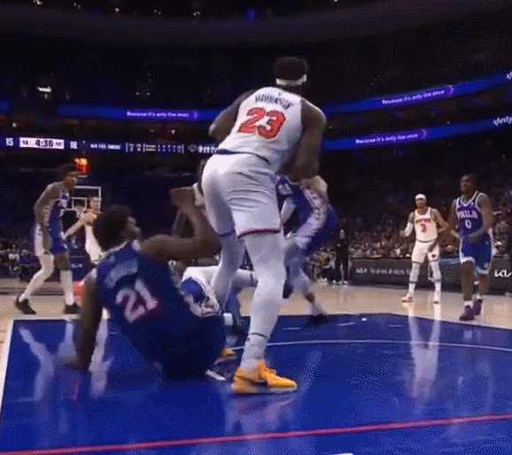 1714113832958022978.gif 1.gif