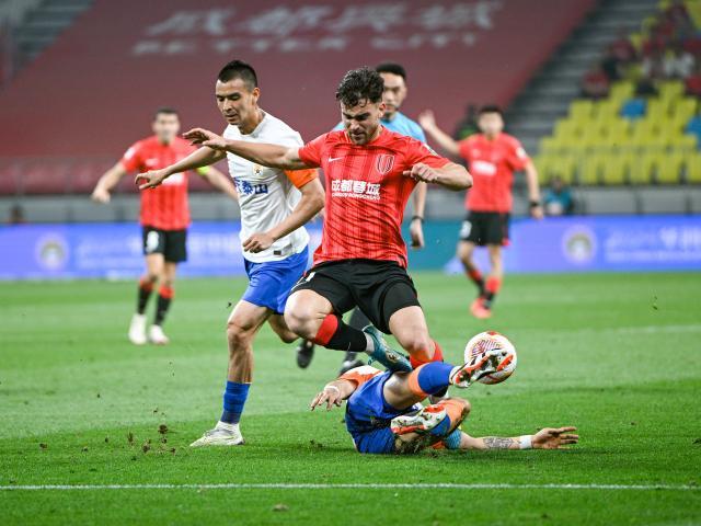 连胜止步蓉城正视与强队差距：考验才真正开始